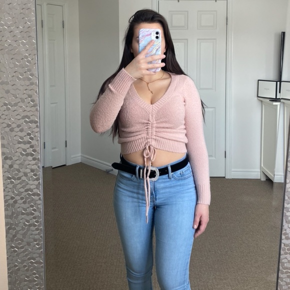 Guess Knit Crop Top - Picture 1 of 3